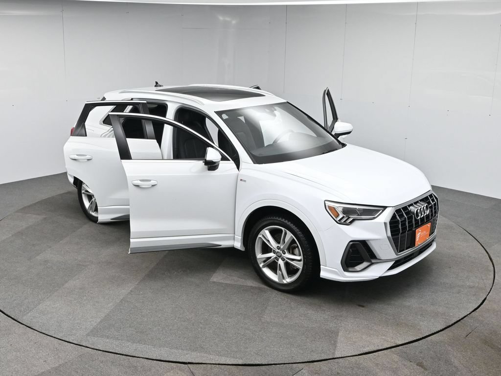 Used 2020 Audi Q3 2.0T Premium Plus w/ Premium Plus Package AWD/4WD image 59