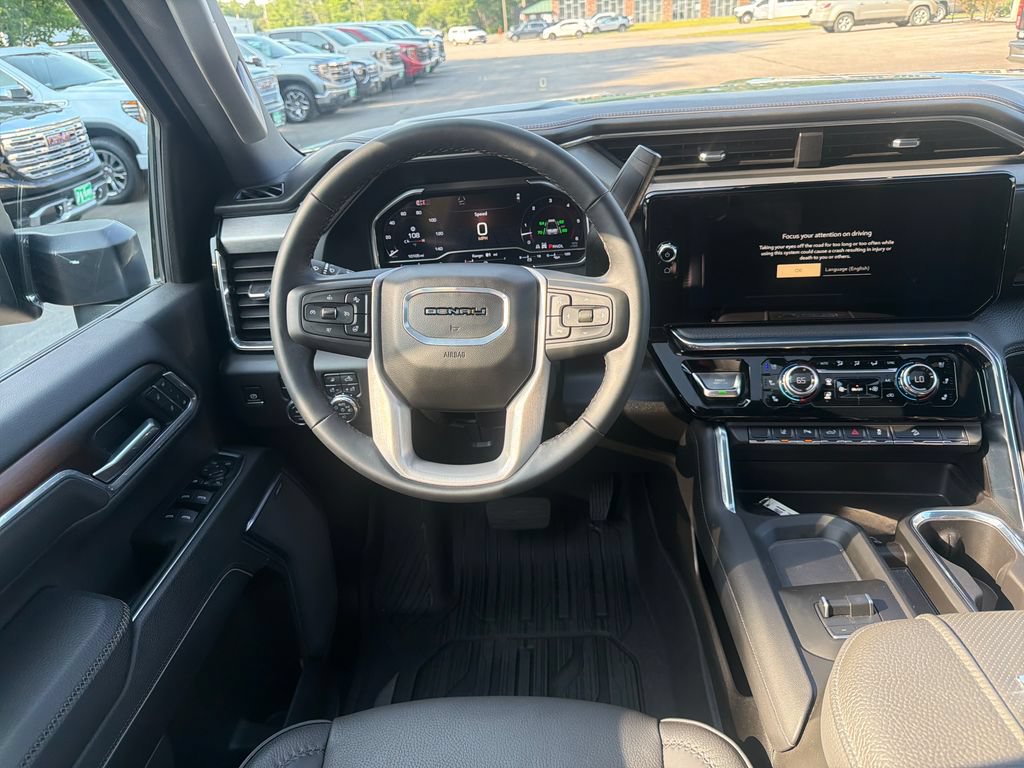Certified 2025 GMC Sierra 2500 Denali w/ Technology Package AWD/4WD image 29