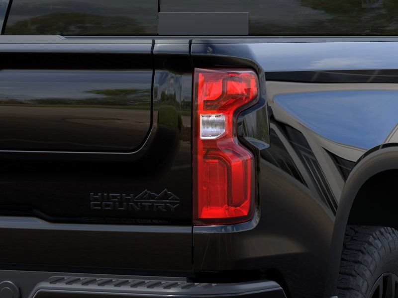 New 2026 Chevrolet Silverado 1500 High Country w/ Midnight Edition AWD/4WD image 17