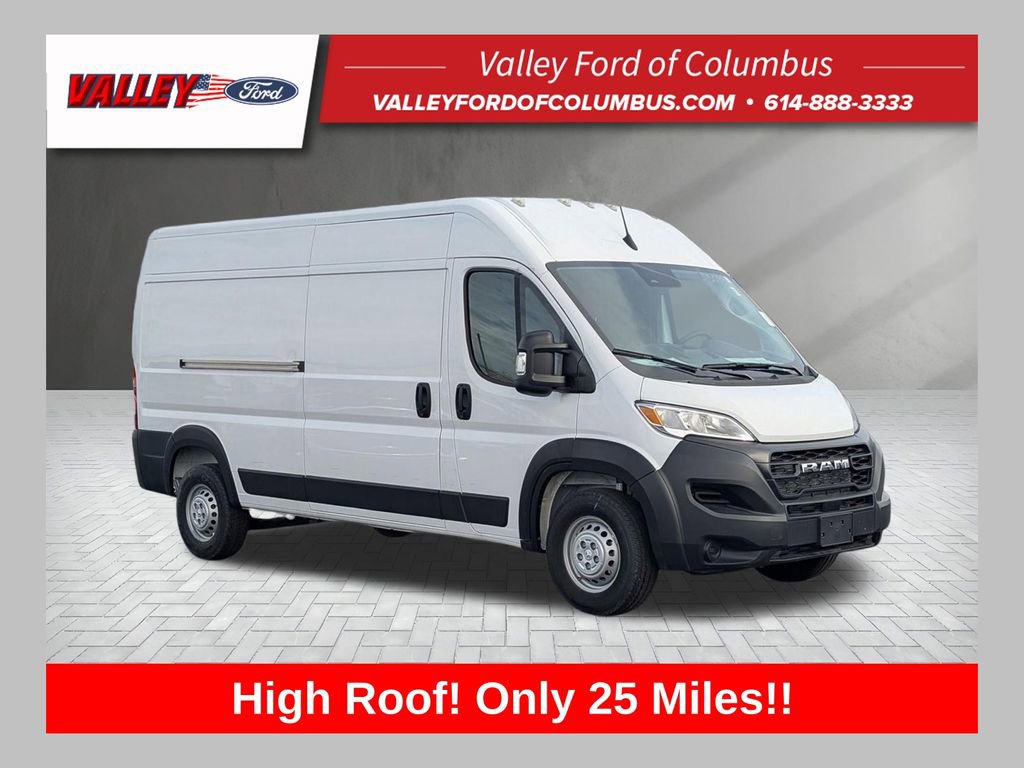 Used 2024 RAM ProMaster 2500 FWD image 1