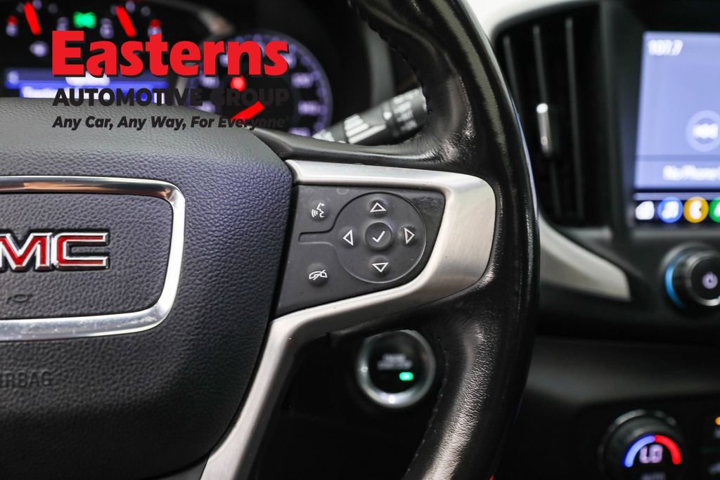 Used 2021 GMC Terrain SLT w/ Infotainment Package II AWD/4WD image 16