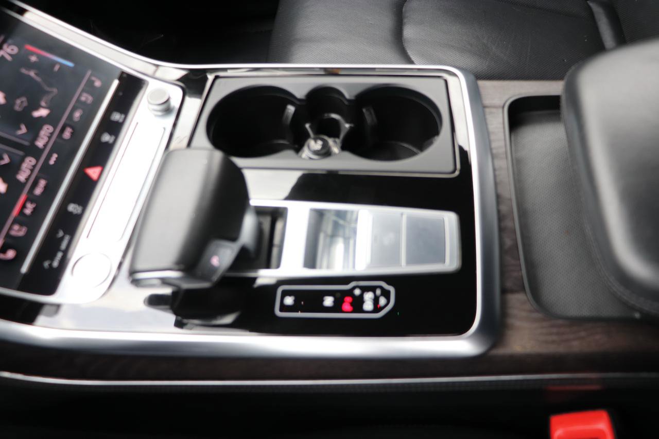 Used 2019 Audi Q8 Prestige image 52