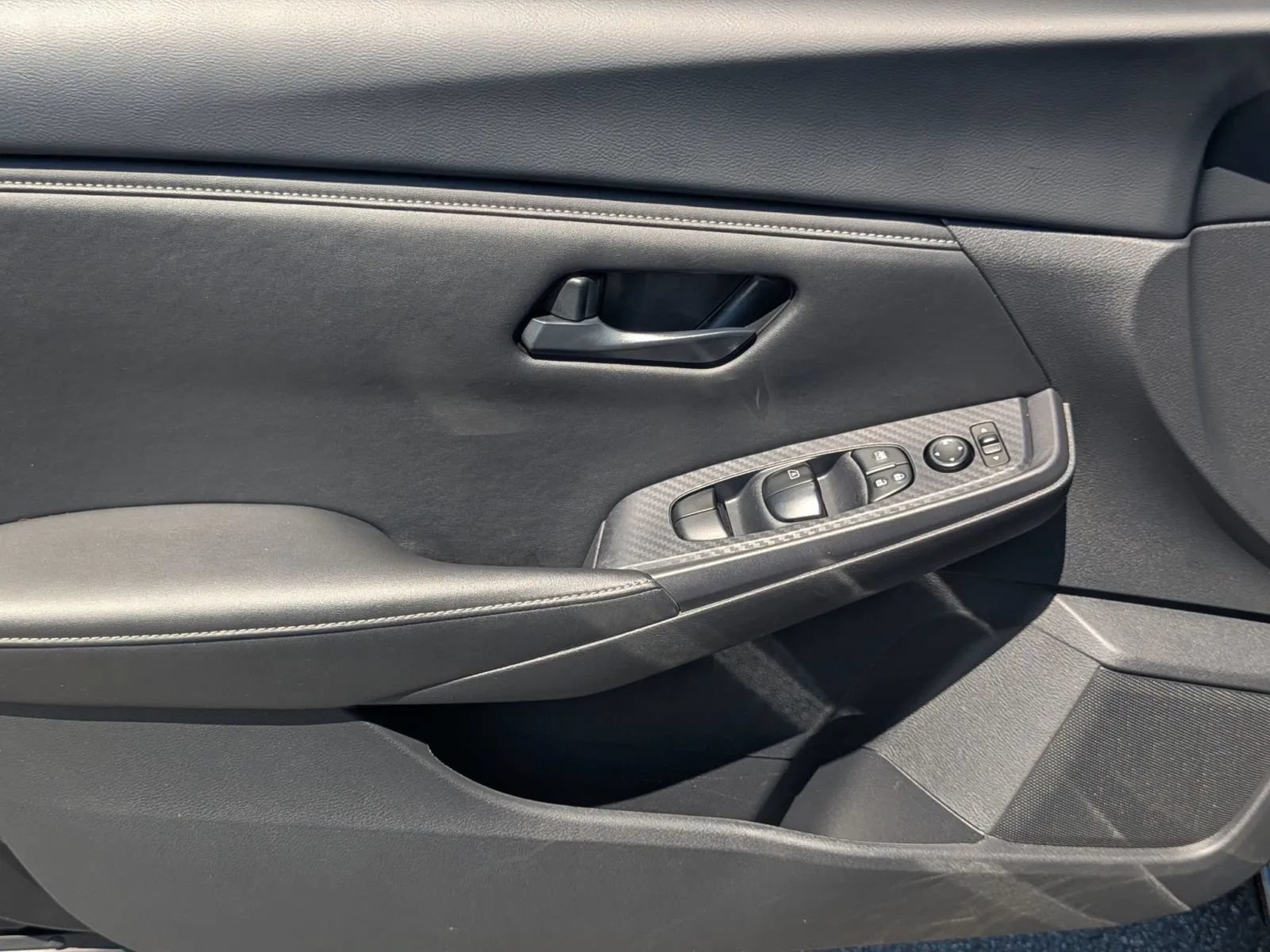 Used 2024 Nissan Sentra S FWD image 10
