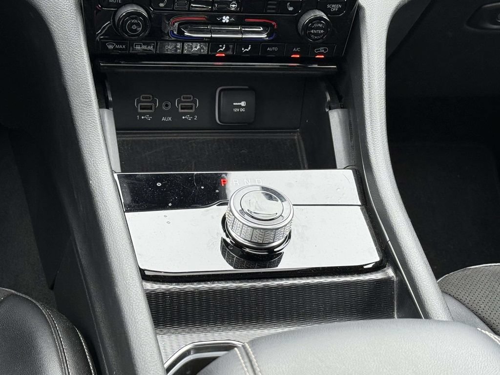Used 2024 Jeep Grand Cherokee Altitude AWD/4WD image 21