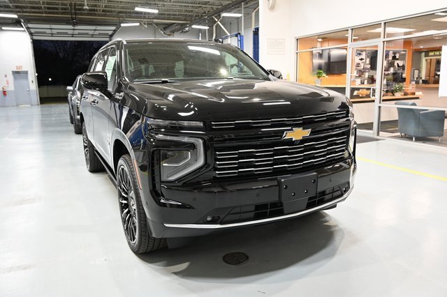 New 2026 Chevrolet Tahoe High Country image 3