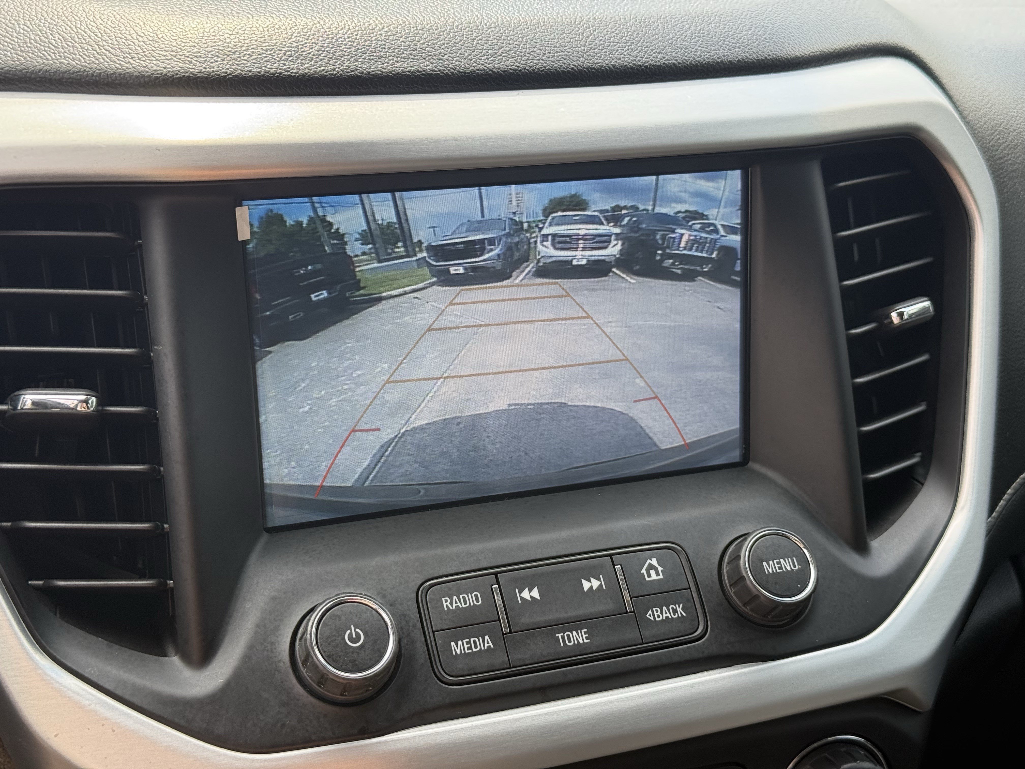 Used 2019 GMC Acadia SLT w/ LPO, Floor Liner Package FWD image 21