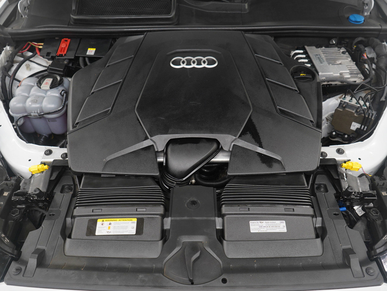 Used 2021 Audi Q7 3.0T Prestige image 35