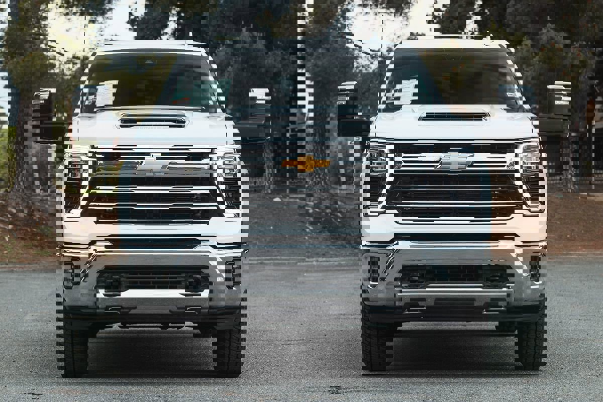 Used 2024 Chevrolet Silverado 2500 LTZ image 7