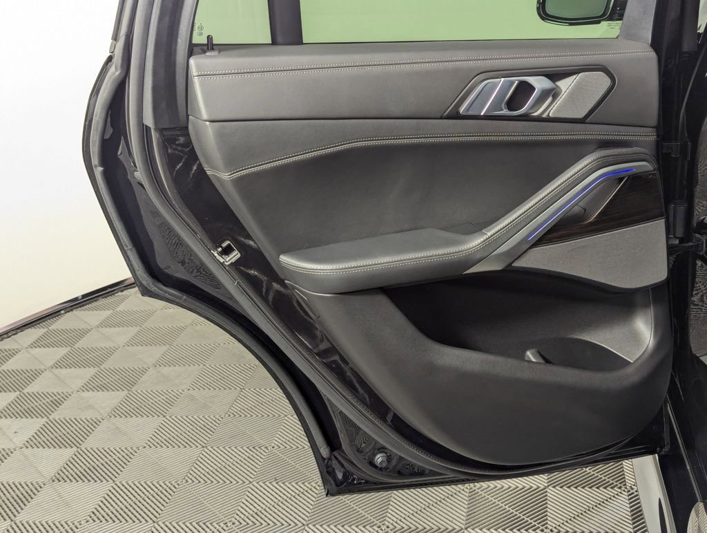 Used 2024 BMW X6 xDrive40i image 48