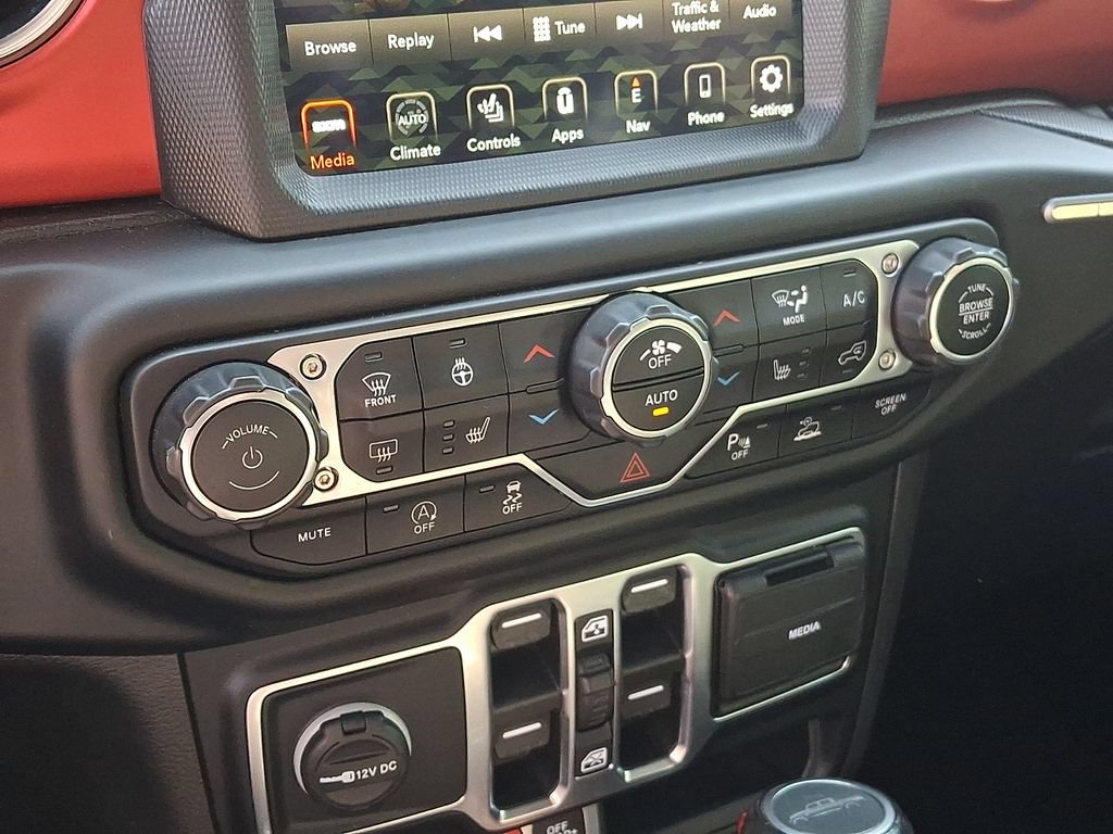 Used 2021 Jeep Gladiator Rubicon AWD/4WD image 15