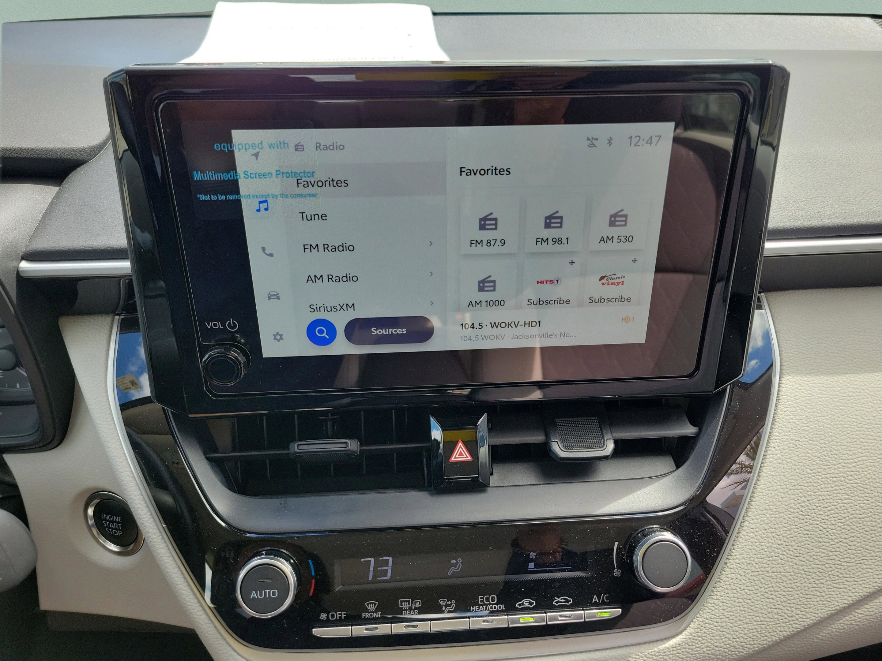 Used 2025 Toyota Corolla LE w/ Convenience Package image 10