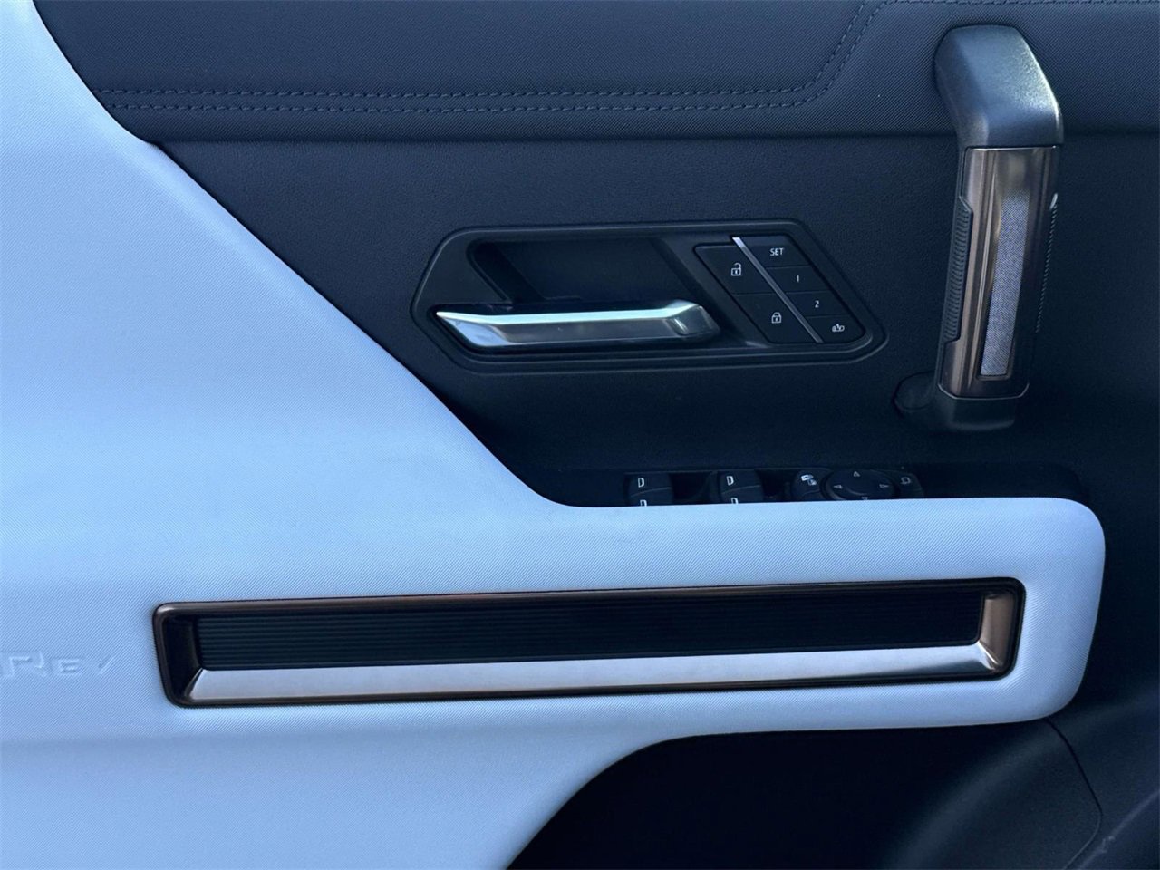 Used 2024 GMC Hummer EV 3X w/ Battery Pack, 24 Module Pack image 18