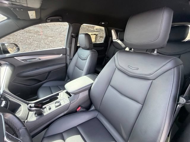 Used 2023 Cadillac XT5 Luxury FWD image 22