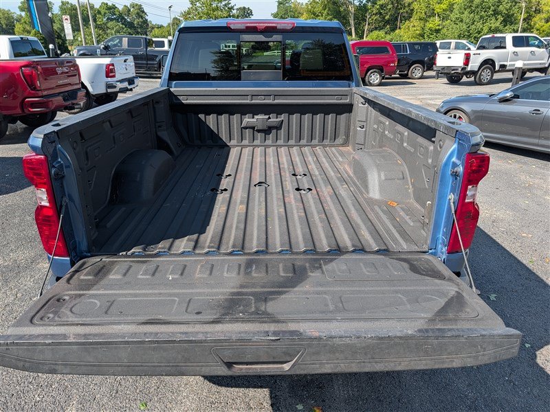Used 2025 Chevrolet Silverado 2500 LT w/ All Star Edition AWD/4WD image 10
