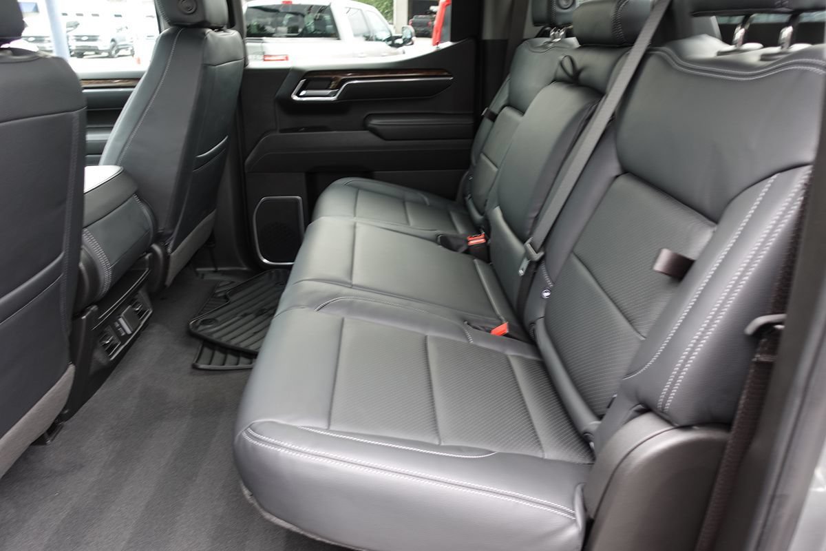 Used 2025 GMC Sierra 1500 Elevation AWD/4WD image 24
