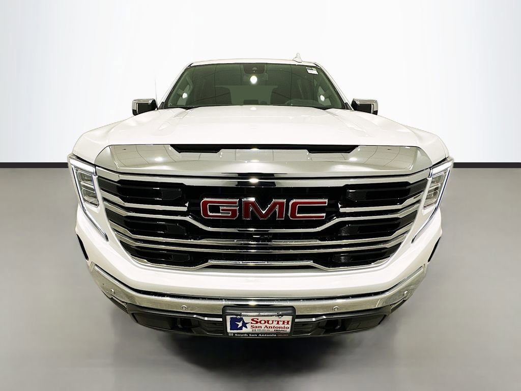 New 2026 GMC Sierra 1500 SLT RWD image 2