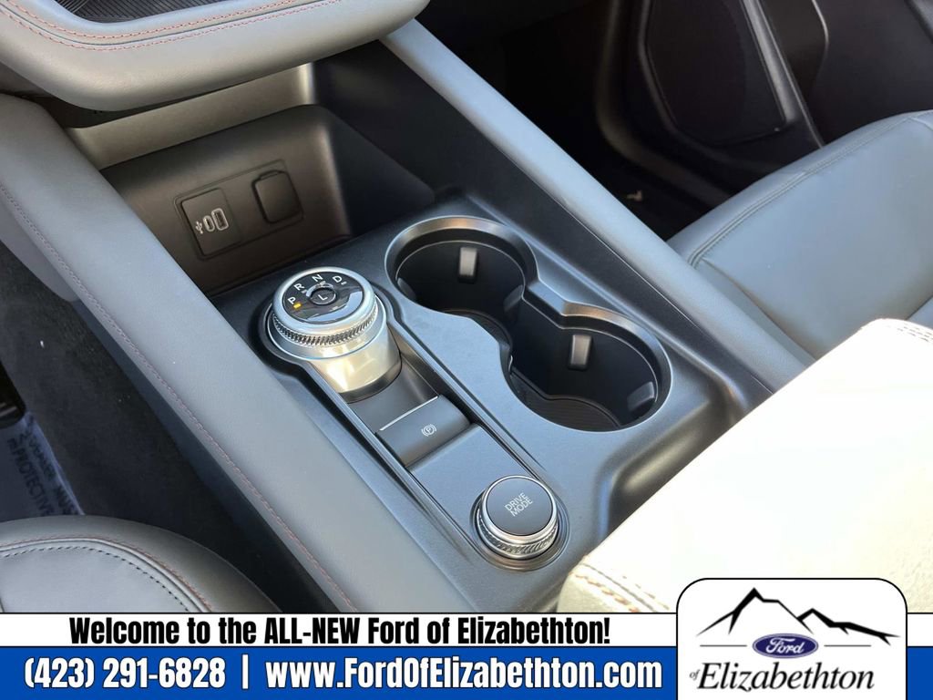 New 2026 Ford Explorer Active image 29