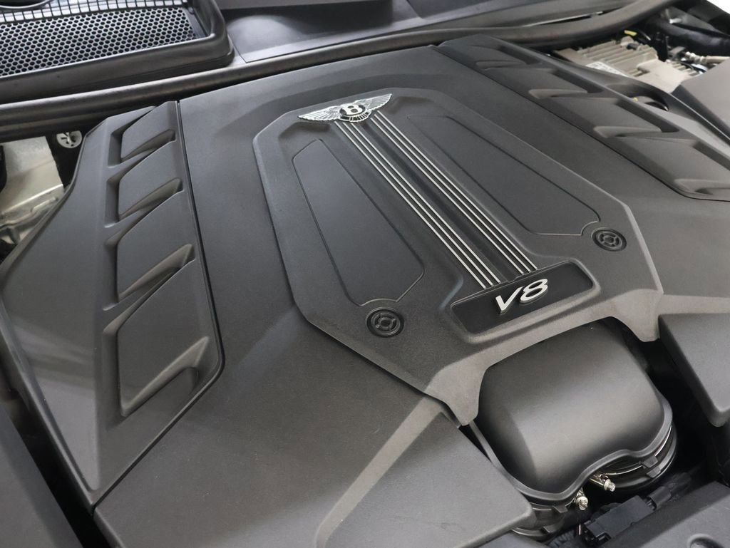 Used 2019 Bentley Bentayga image 30