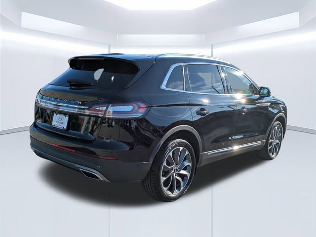 Used 2023 Lincoln Nautilus Reserve w/ Equipment Group 201A image 4