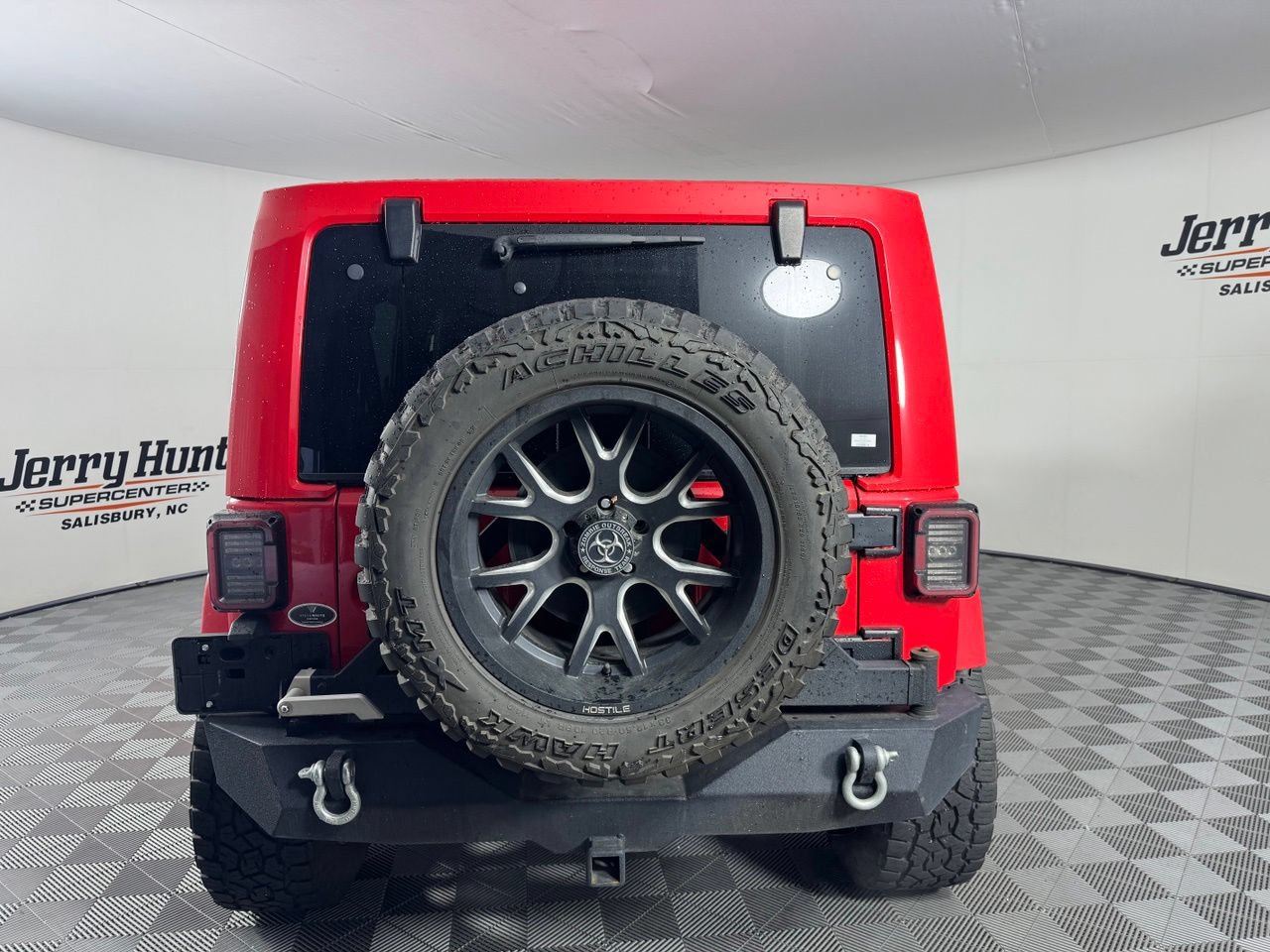 Used 2014 Jeep Wrangler Unlimited Sahara AWD/4WD image 8