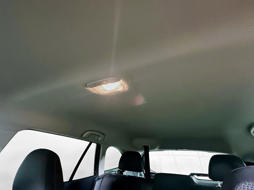 Used 2022 Subaru Outback Premium image 21