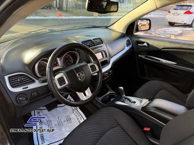 Used 2017 Dodge Journey SXT w/ Security Group image 31