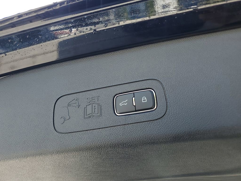 New 2025 Lincoln Aviator 2WD w/ Equipment Group 101A image 7