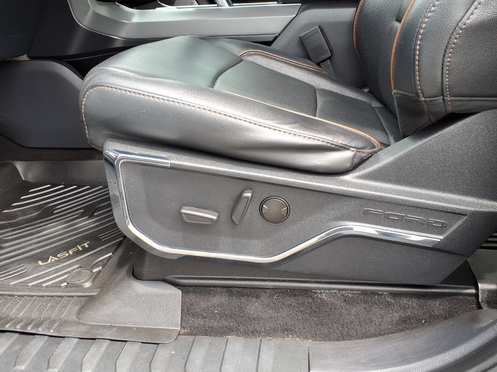 Used 2024 Ford F150 Lariat AWD/4WD image 25