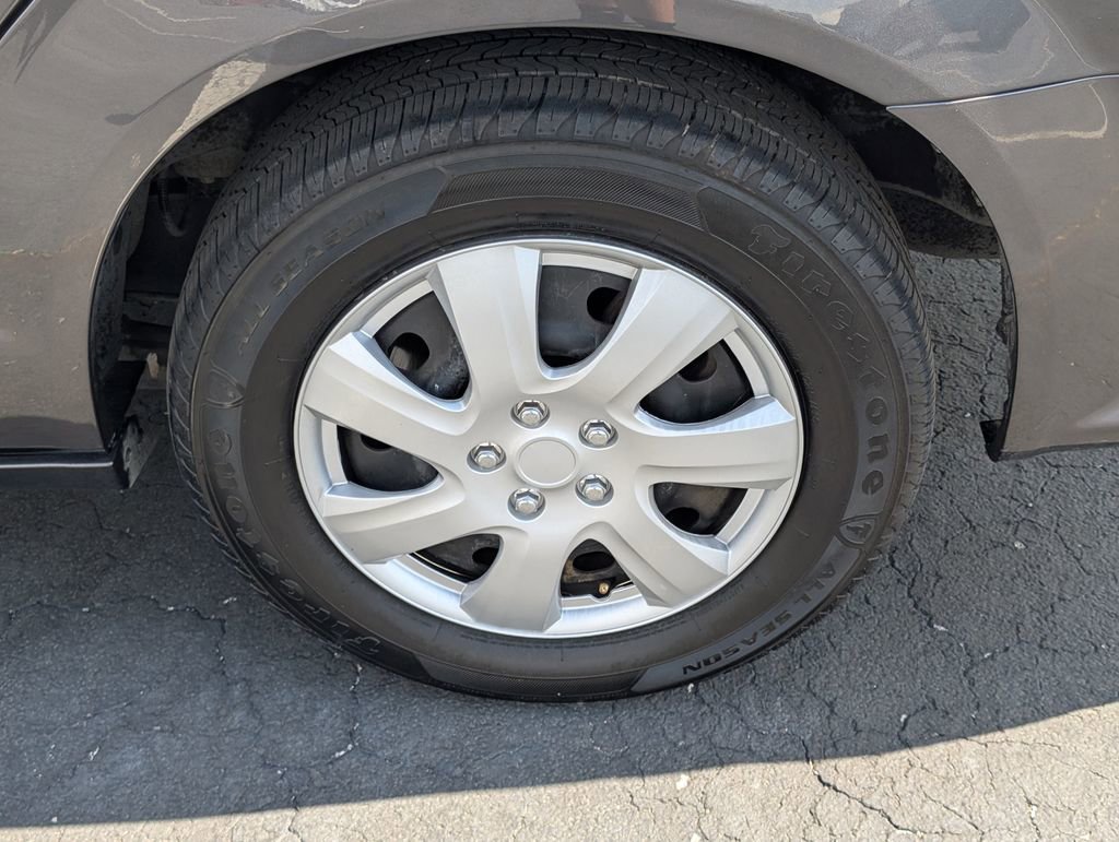 Used 2017 Dodge Grand Caravan SE w/ Power Window Group image 25