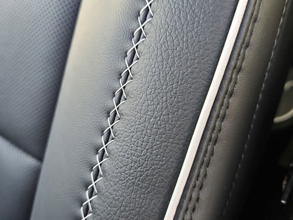 New 2026 GMC Acadia Denali w/ Super Cruise Package image 18