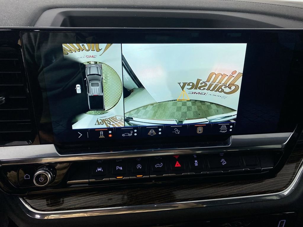 Used 2025 GMC Sierra 1500 Elevation w/ Preferred Package image 17