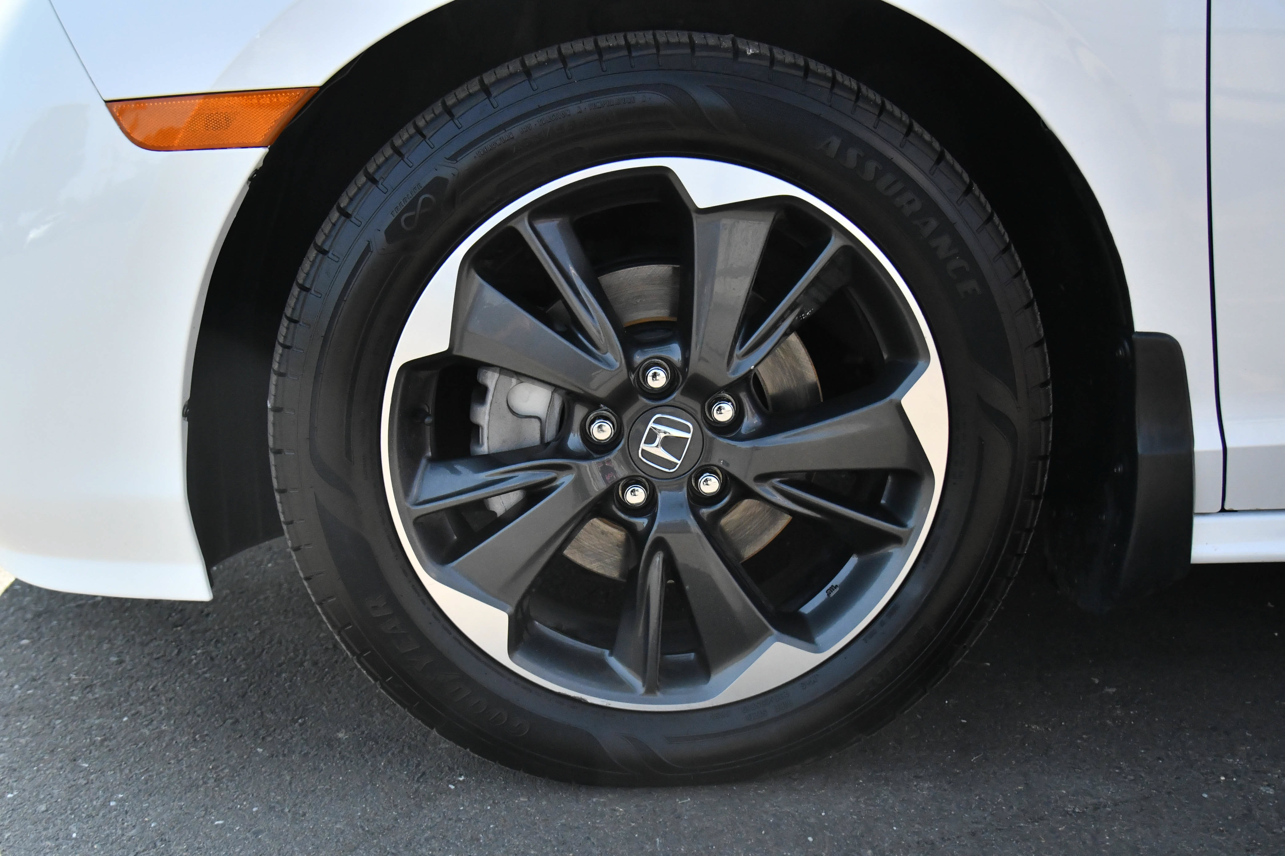 Used 2023 Honda Odyssey Elite image 12