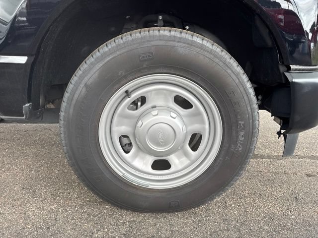 Used 2024 Ford F350 XL w/ 360-Degree Camera Package RWD image 10