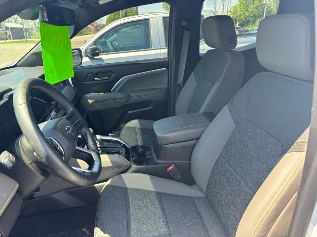 Used 2024 Chevrolet Colorado ZR2 w/ Safety Package AWD/4WD image 5
