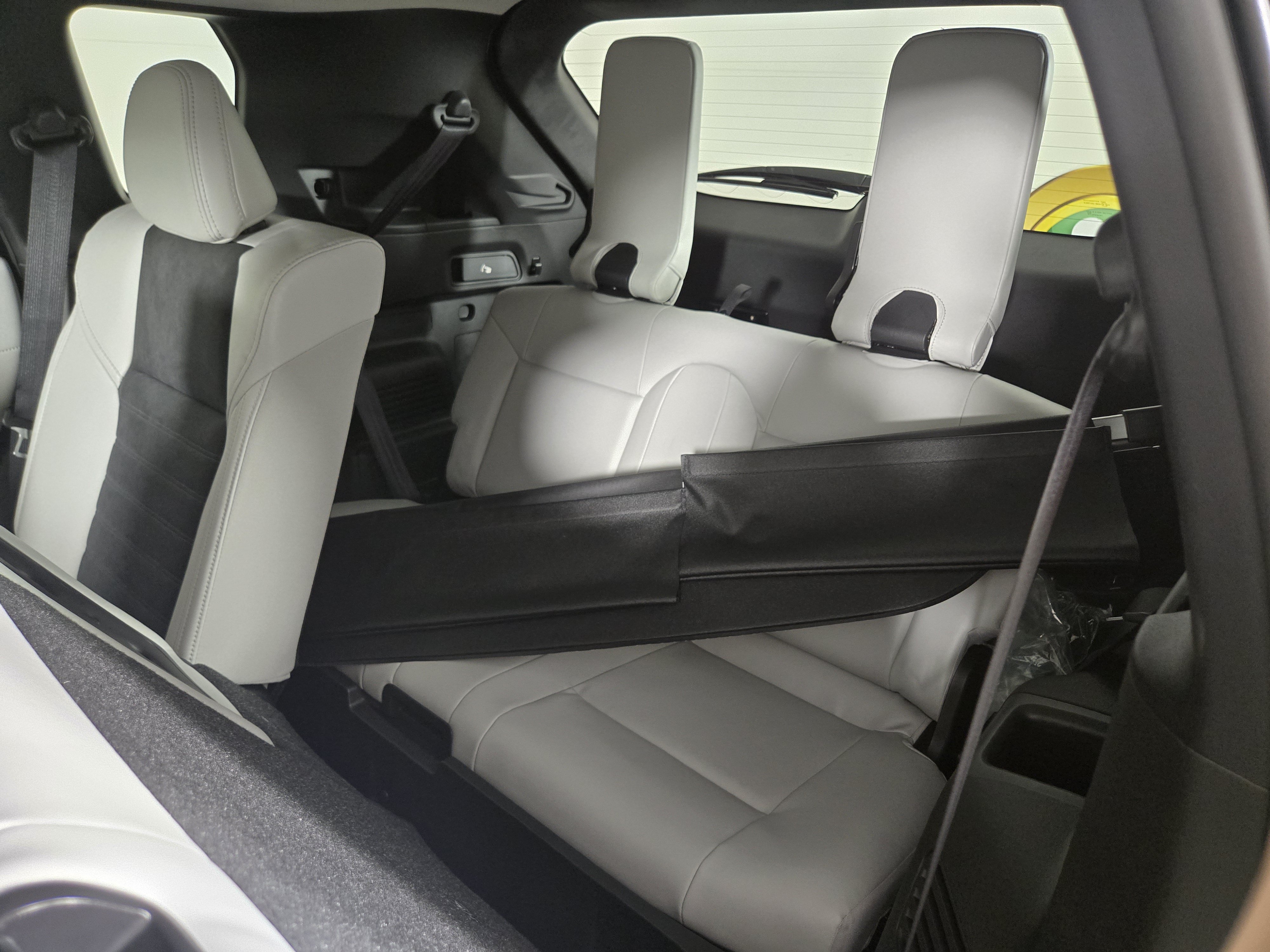 New 2026 Mitsubishi Outlander SE FWD image 12