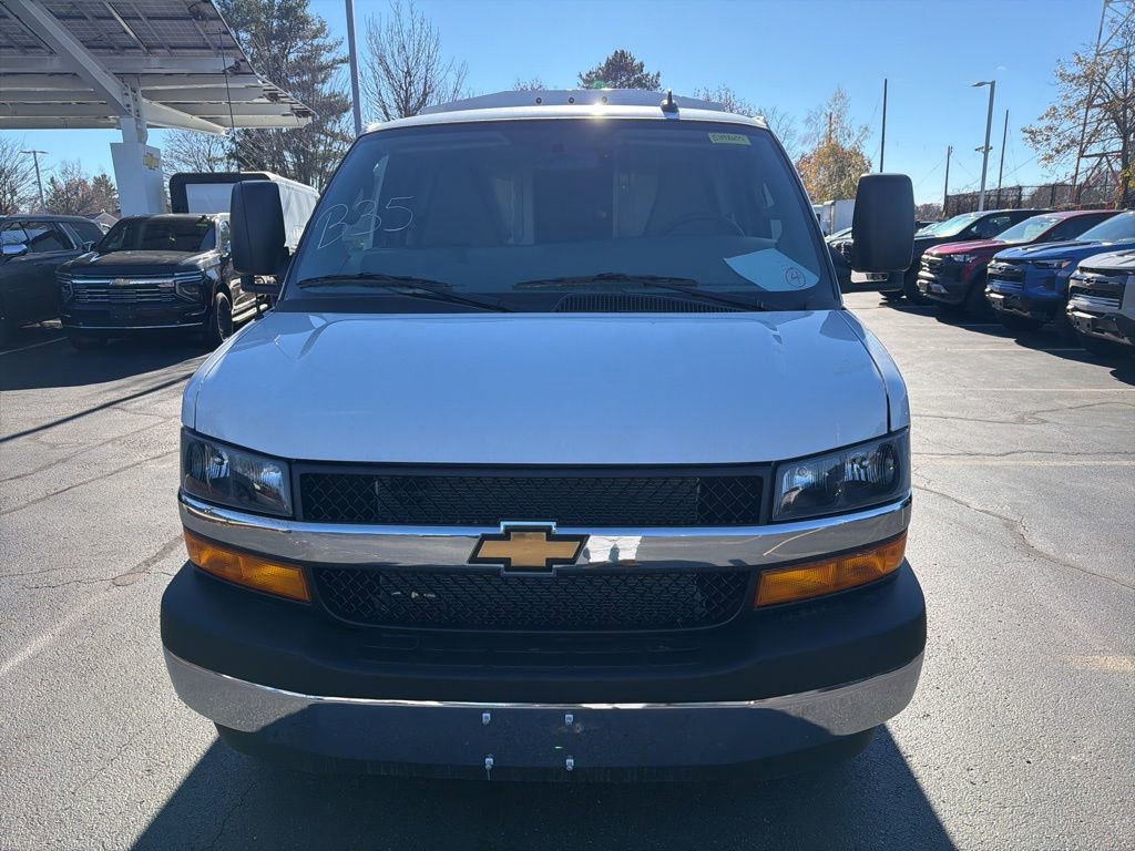 New 2025 Chevrolet Express 3500 w/ Power Convenience Package image 2