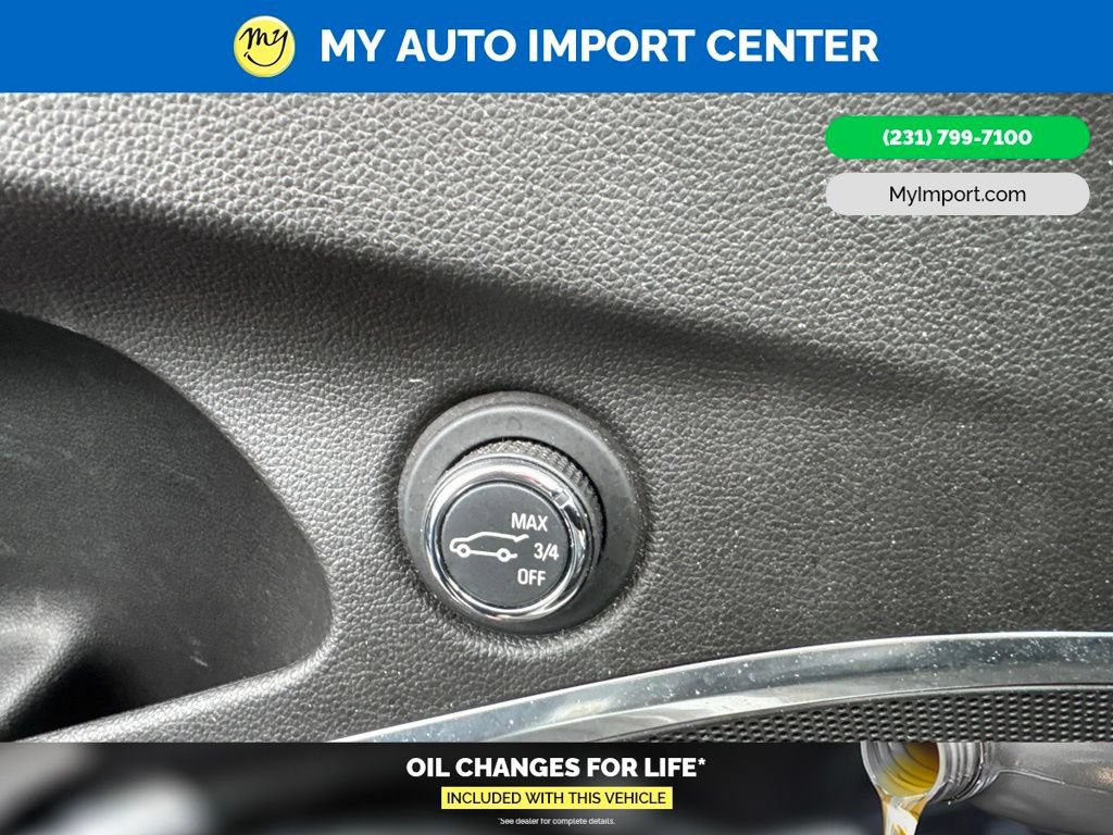 Used 2021 Buick Enclave Premium w/ Sun and Sites Package AWD/4WD image 10