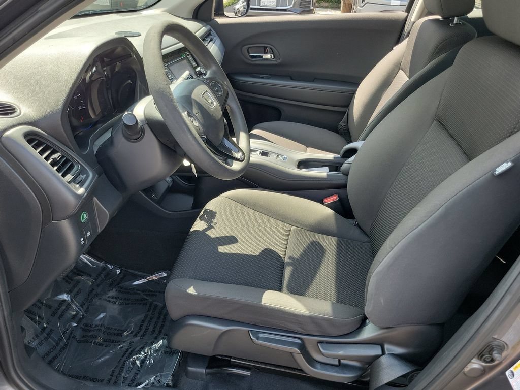 Certified 2021 Honda HR-V LX image 17