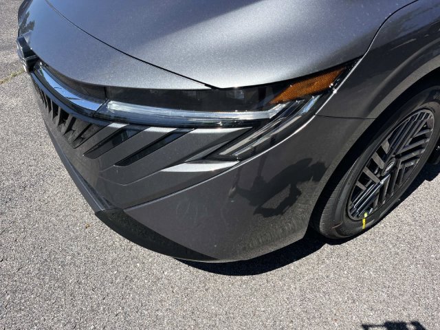 New 2026 Nissan Sentra SV w/ SV Convenience Package FWD image 9