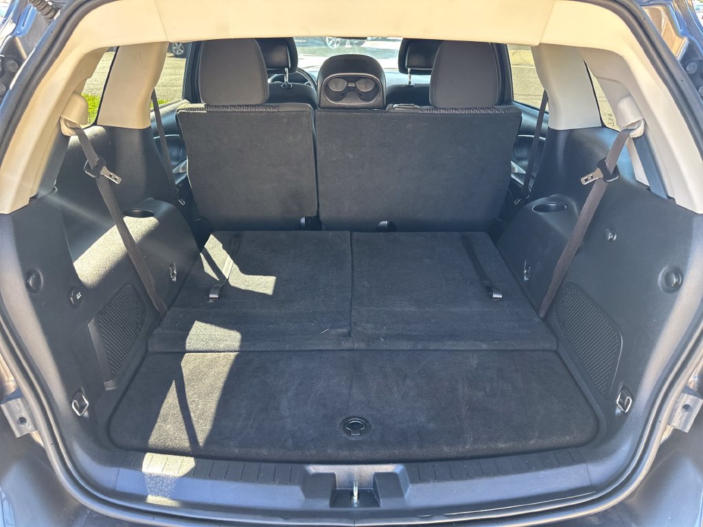 Used 2018 Dodge Journey SE FWD image 20
