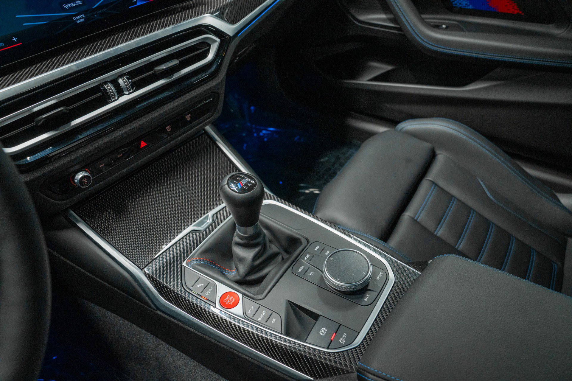 Used 2024 BMW M2 w/ Lighting Package image 15