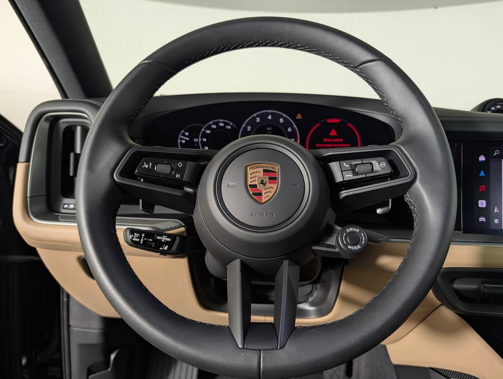 Certified 2026 Porsche Cayenne Coupe AWD/4WD image 35