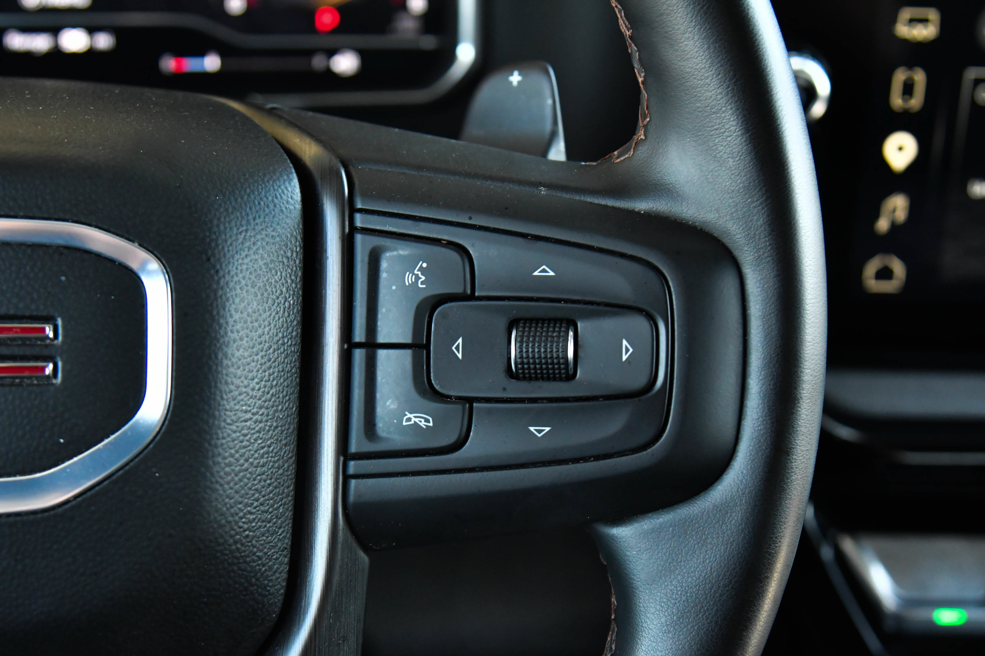 Used 2025 GMC Sierra 1500 AT4 AWD/4WD image 42