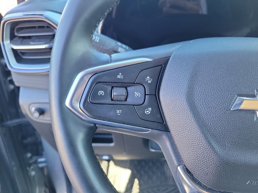 Used 2024 Chevrolet TrailBlazer LT w/ LT Cold Weather Package image 17