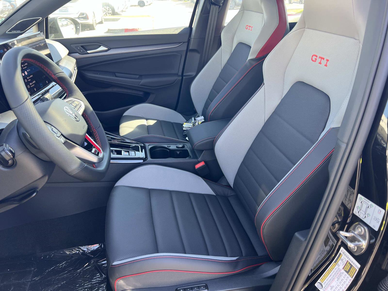 New 2026 Volkswagen GTI SE FWD image 21