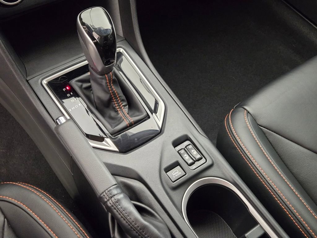 Certified 2022 Subaru Crosstrek 2.5i Limited w/ Moonroof Package 2 image 33