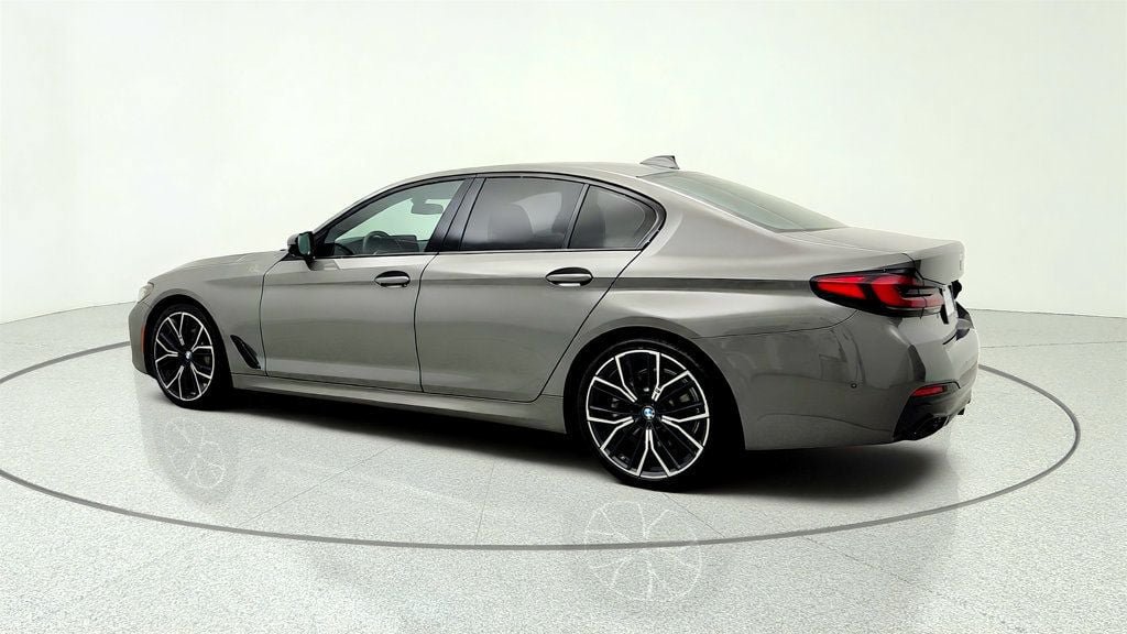 Used 2022 BMW 530i w/ M Sport Package RWD image 7