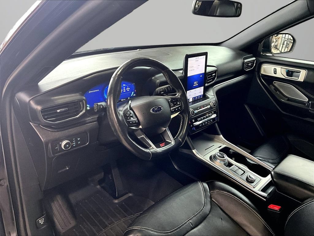 Used 2020 Ford Explorer ST w/ ST Street Pack AWD/4WD image 15