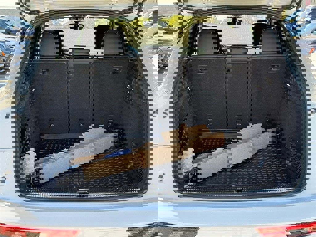 Used 2024 Audi SQ5 Premium image 30