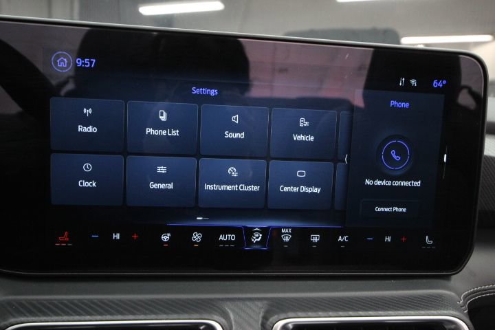 Used 2025 Ford Mustang Premium image 33